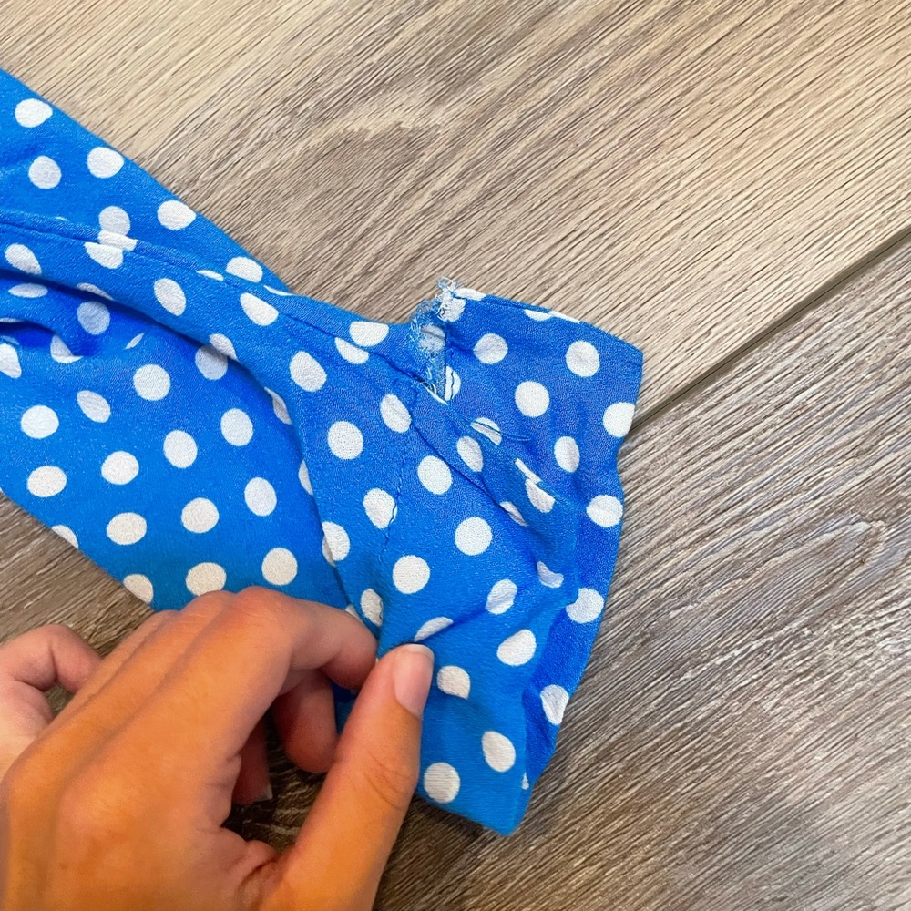 Zara blue polka dot button down blouse - Picture 3 of 5